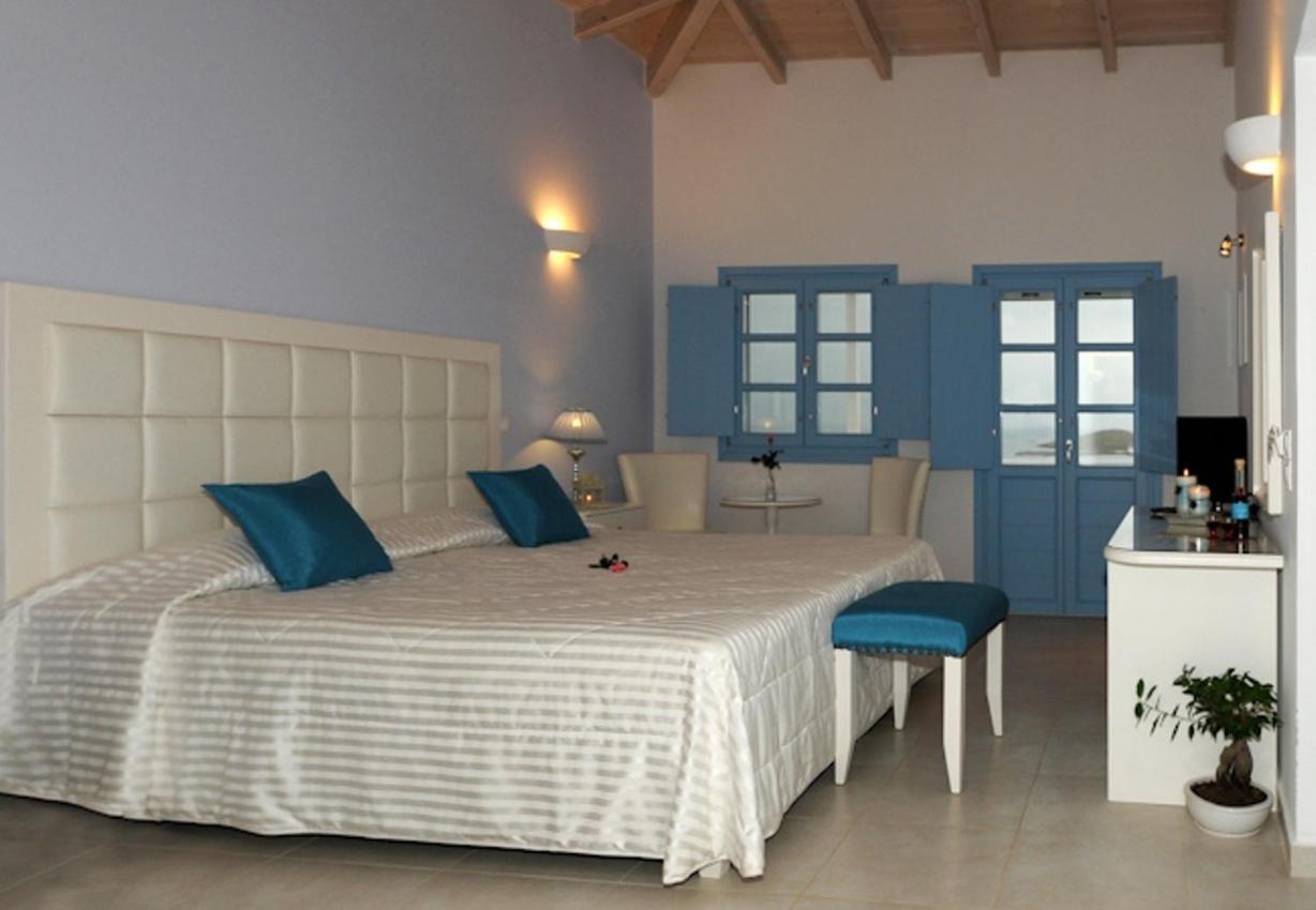 Kythira Golden Resort Diakofti Exterior photo
