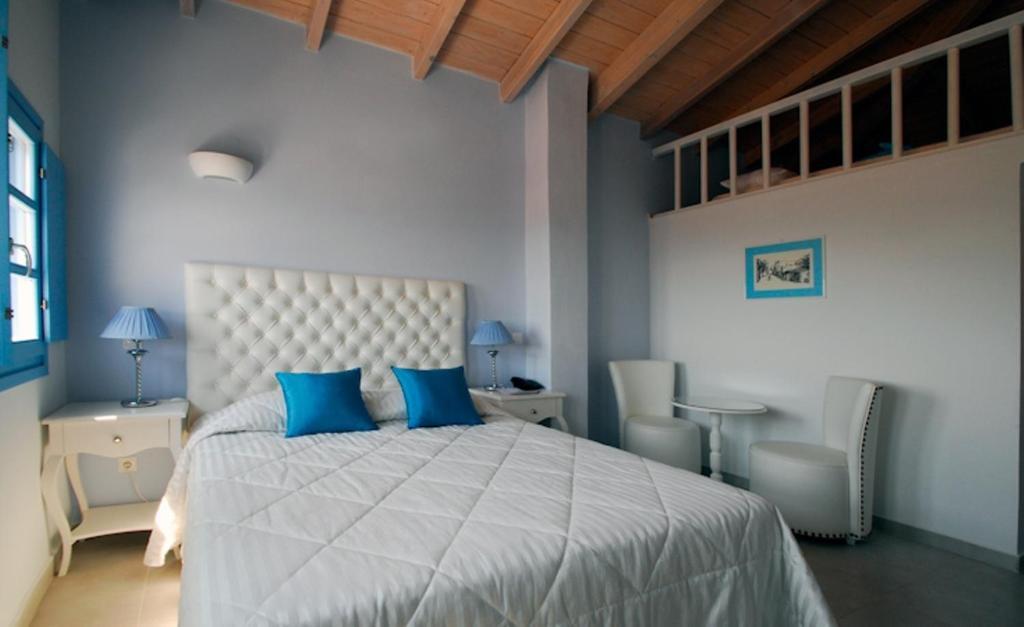 Kythira Golden Resort Diakofti Room photo